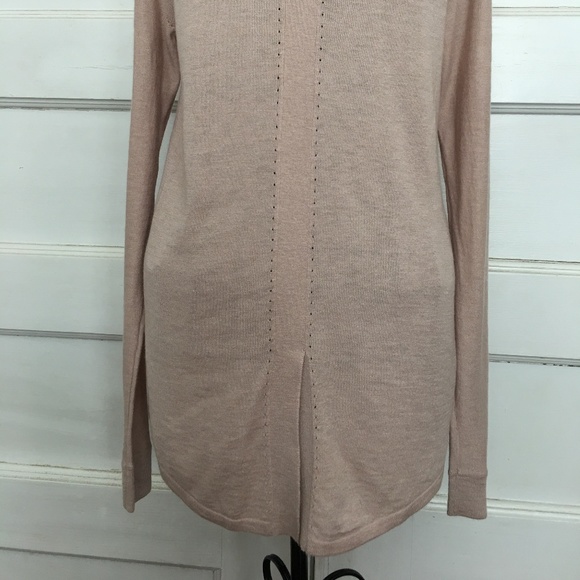 ANN TAYLOR OWL HIGH LOW SPRING SWEATER XS - Picture 4 of 8